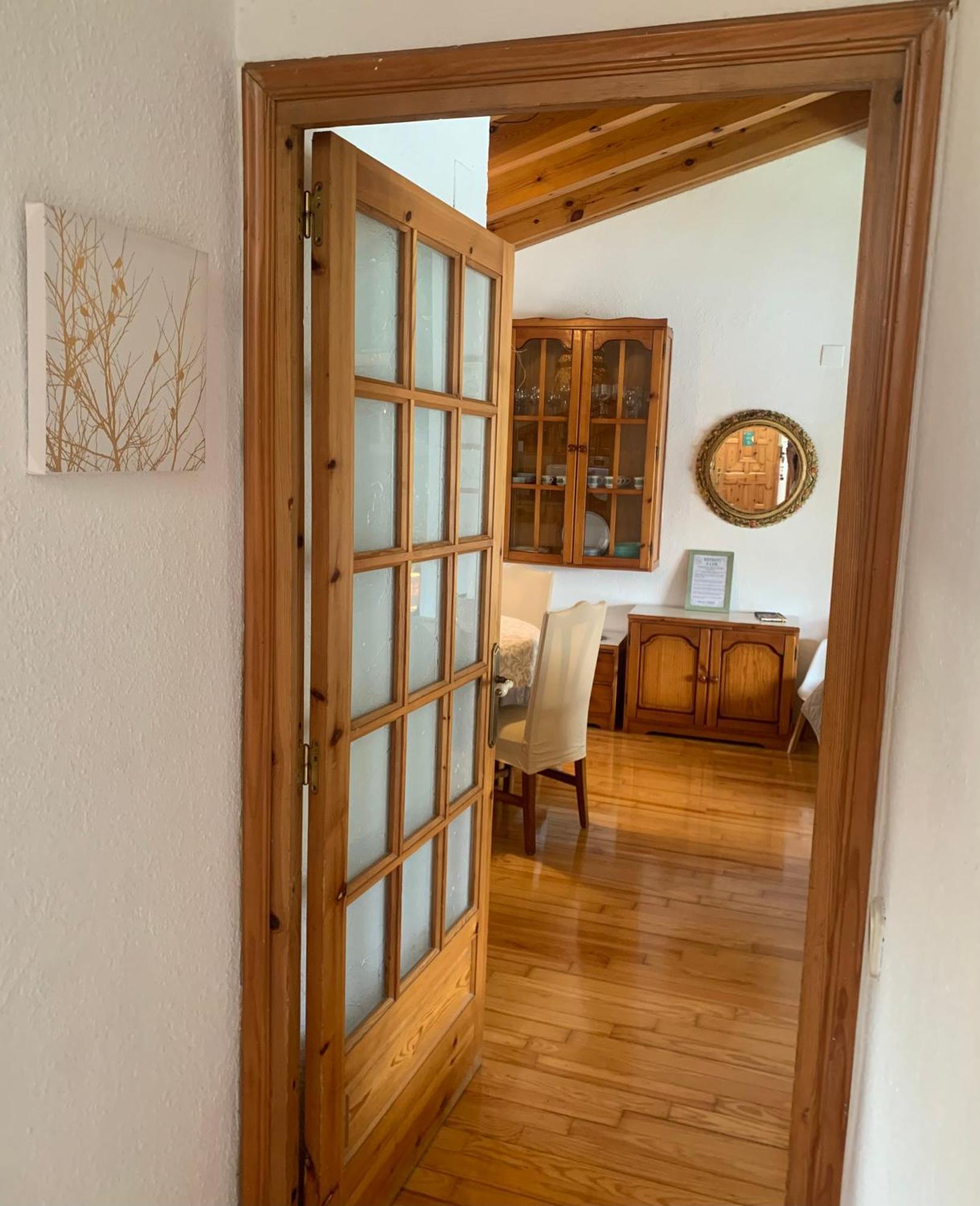 Atico Con Encanto En Bellver De Cerdanya Apartment Luaran gambar