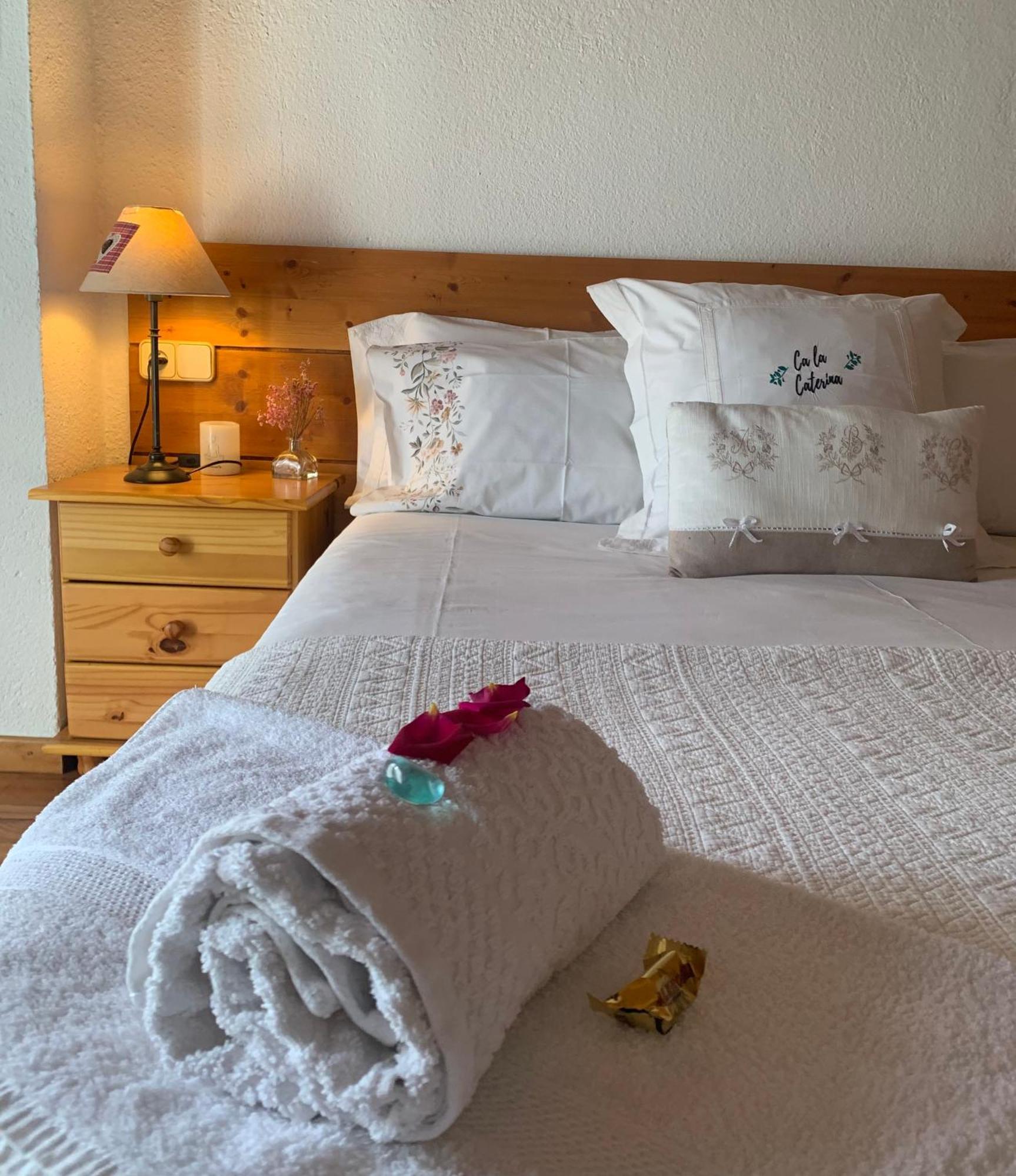 Atico Con Encanto En Bellver De Cerdanya Apartment Luaran gambar